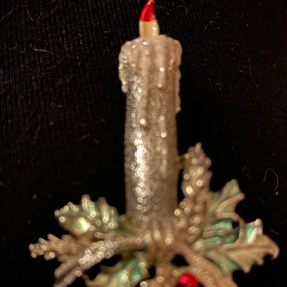 Vintage Christmas candle pin
